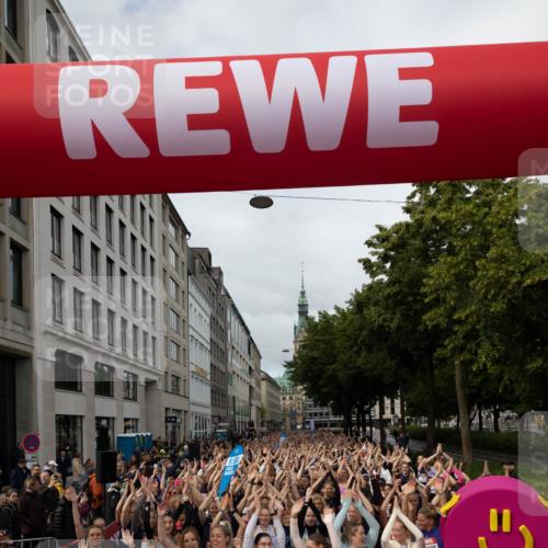 14.06.2026 - REWE Women's Run Michael Strokosch http://msf.ph/oto/9782134 14.06.2026 08:57:10 Laufen 11246, 101 meine-sportfotos.de