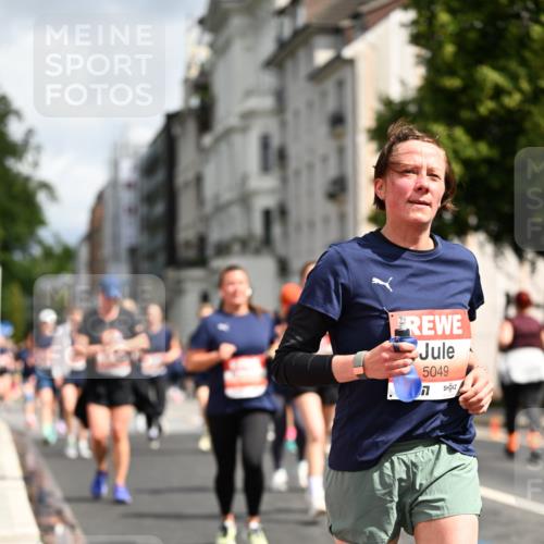 14.06.2026 - REWE Women's Run Dr. Thomas Lammeyer http://msf.ph/oto/9782135 14.06.2026 10:50:58 Laufen 5049 meine-sportfotos.de