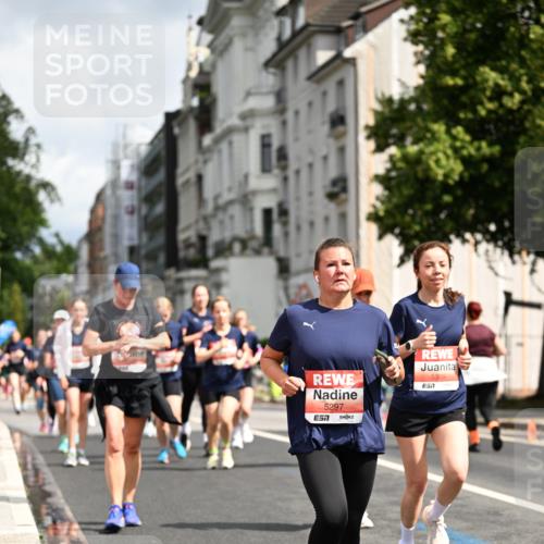 14.06.2026 - REWE Women's Run Dr. Thomas Lammeyer http://msf.ph/oto/9782148 14.06.2026 10:50:59 Laufen 5297, 7, 5309, 7 meine-sportfotos.de