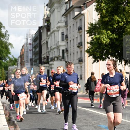 14.06.2026 - REWE Women's Run Dr. Thomas Lammeyer http://msf.ph/oto/9782257 14.06.2026 10:51:08 Laufen 5454, 00, 5688 meine-sportfotos.de