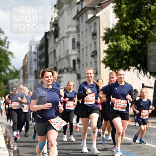 14.06.2026 - REWE Women's Run Dr. Thomas Lammeyer http://msf.ph/oto/9782292 14.06.2026 10:51:10 Laufen 5551, 7, 7, 528 meine-sportfotos.de