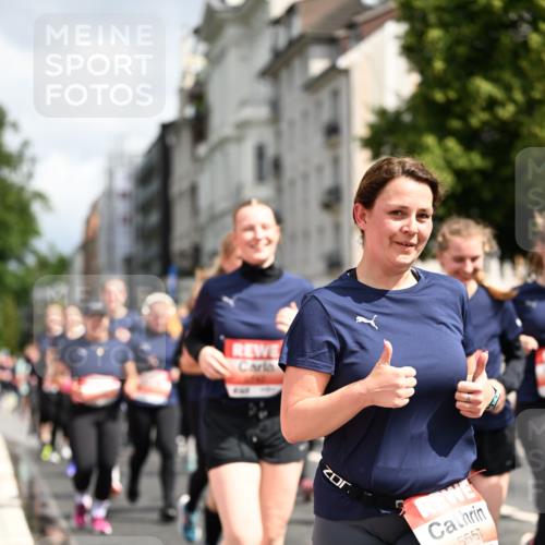 14.06.2026 - REWE Women's Run Dr. Thomas Lammeyer http://msf.ph/oto/9782307 14.06.2026 10:51:11 Laufen 5551 meine-sportfotos.de