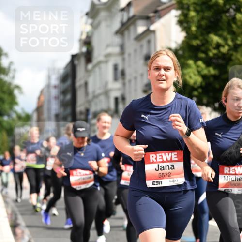 14.06.2026 - REWE Women's Run Dr. Thomas Lammeyer http://msf.ph/oto/9782327 14.06.2026 10:51:13 Laufen 5572, 5608 meine-sportfotos.de