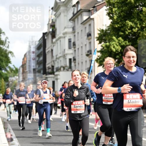14.06.2026 - REWE Women's Run Dr. Thomas Lammeyer http://msf.ph/oto/9782361 14.06.2026 10:51:16 Laufen 3, 5917, 5659, 5241 meine-sportfotos.de