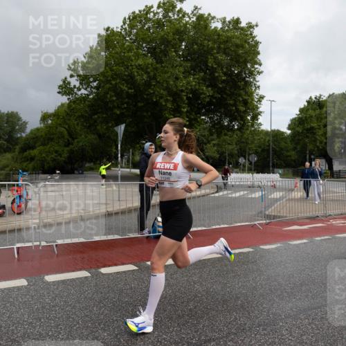 14.06.2026 - REWE Women's Run Michael Strokosch http://msf.ph/oto/9782575 14.06.2026 09:36:11 Laufen 11246, 5 meine-sportfotos.de