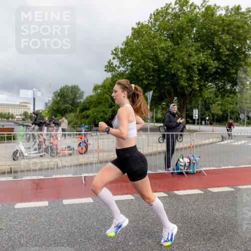 14.06.2026 - REWE Women's Run Michael Strokosch http://msf.ph/oto/9782583 14.06.2026 09:36:11 Laufen  meine-sportfotos.de