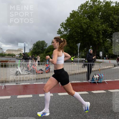 14.06.2026 - REWE Women's Run Michael Strokosch http://msf.ph/oto/9782585 14.06.2026 09:36:11 Laufen  meine-sportfotos.de
