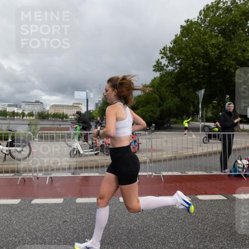 14.06.2026 - REWE Women's Run Michael Strokosch http://msf.ph/oto/9782589 14.06.2026 09:36:11 Laufen 7, 5, 11, 18 meine-sportfotos.de