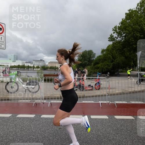14.06.2026 - REWE Women's Run Michael Strokosch http://msf.ph/oto/9782595 14.06.2026 09:36:11 Laufen 7, 5, 11, 18 meine-sportfotos.de