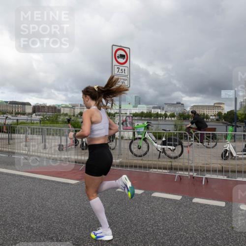 14.06.2026 - REWE Women's Run Michael Strokosch http://msf.ph/oto/9782609 14.06.2026 09:36:12 Laufen 7, 5, 18 meine-sportfotos.de