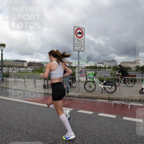 14.06.2026 - REWE Women's Run Michael Strokosch http://msf.ph/oto/9782612 14.06.2026 09:36:12 Laufen 7, 5, 11, 18 meine-sportfotos.de