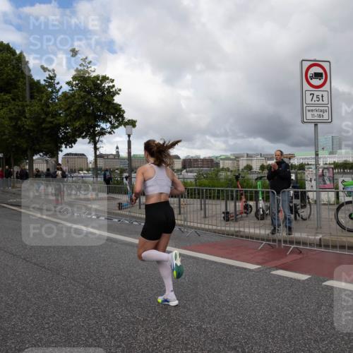 14.06.2026 - REWE Women's Run Michael Strokosch http://msf.ph/oto/9782625 14.06.2026 09:36:12 Laufen 7, 5, 11, 18 meine-sportfotos.de