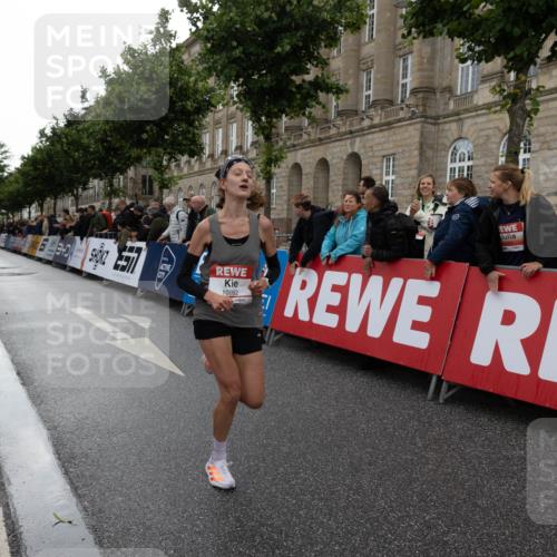 14.06.2026 - REWE Women's Run Michael Strokosch http://msf.ph/oto/9782671 14.06.2026 09:43:19 Laufen 10992 meine-sportfotos.de
