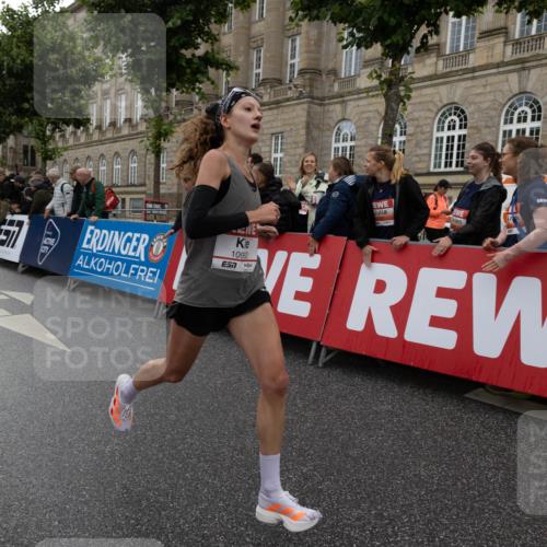 14.06.2026 - REWE Women's Run Michael Strokosch http://msf.ph/oto/9782681 14.06.2026 09:43:19 Laufen 340, 1092 meine-sportfotos.de