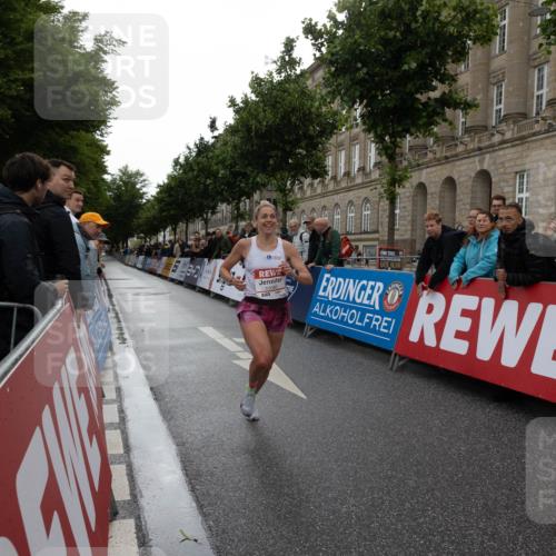 14.06.2026 - REWE Women's Run Michael Strokosch http://msf.ph/oto/9782694 14.06.2026 09:43:23 Laufen  meine-sportfotos.de