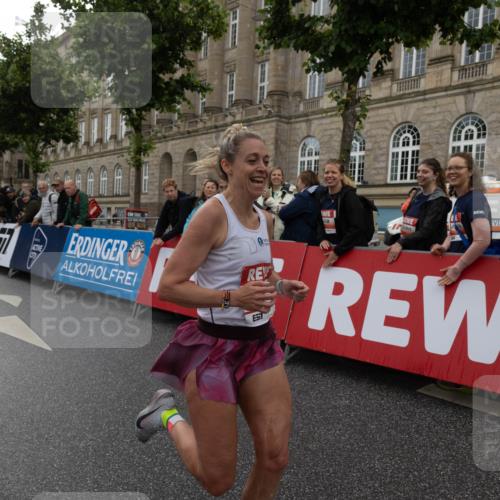 14.06.2026 - REWE Women's Run Michael Strokosch http://msf.ph/oto/9782720 14.06.2026 09:43:23 Laufen 7 meine-sportfotos.de