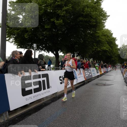 14.06.2026 - REWE Women's Run Michael Strokosch http://msf.ph/oto/9782733 14.06.2026 09:43:42 Laufen  meine-sportfotos.de