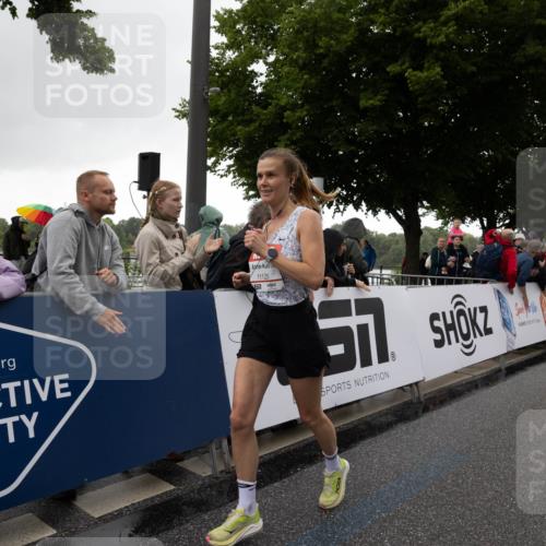14.06.2026 - REWE Women's Run Michael Strokosch http://msf.ph/oto/9782766 14.06.2026 09:43:43 Laufen 11126, 557, 57 meine-sportfotos.de
