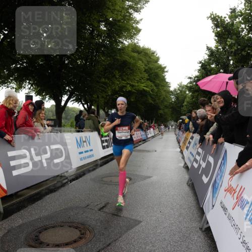 14.06.2026 - REWE Women's Run Michael Strokosch http://msf.ph/oto/9782774 14.06.2026 09:43:50 Laufen 5, 10, 08, 340, 10402, 5, 10, 18, 10, 0701, 2752, 2552, 2352 meine-sportfotos.de