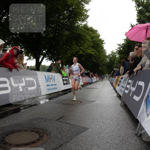 14.06.2026 - REWE Women's Run Michael Strokosch http://msf.ph/oto/9782791 14.06.2026 09:43:56 Laufen 7645, 10, 18, 10, 08, 17, 56, 80, 340, 34 meine-sportfotos.de
