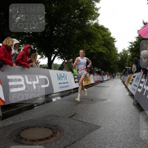 14.06.2026 - REWE Women's Run Michael Strokosch http://msf.ph/oto/9782800 14.06.2026 09:43:56 Laufen 10, 18, 10, 08, 17, 56, 80 meine-sportfotos.de