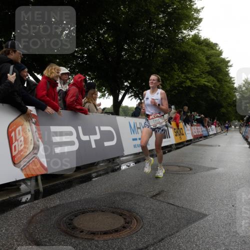 14.06.2026 - REWE Women's Run Michael Strokosch http://msf.ph/oto/9782811 14.06.2026 09:43:57 Laufen 5, 10, 18, 10, 08, 17, 56, 80, 34, 80 meine-sportfotos.de