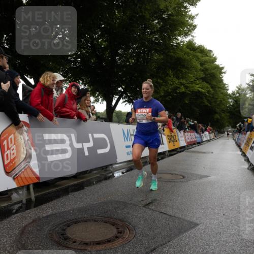 14.06.2026 - REWE Women's Run Michael Strokosch http://msf.ph/oto/9782833 14.06.2026 09:44:03 Laufen 5, 10, 18, 10, 08, 17, 56, 80, 1084, 7, 4 meine-sportfotos.de