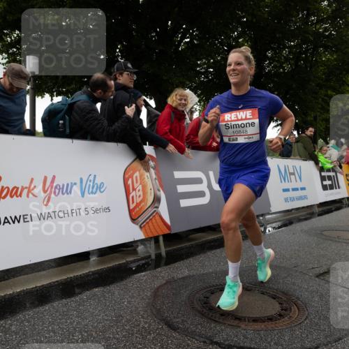 14.06.2026 - REWE Women's Run Michael Strokosch http://msf.ph/oto/9782849 14.06.2026 09:44:04 Laufen 7645, 2552, 2352, 97, 2, 1952, 1752, 280, 5, 10, 08, 1756, 80, 10848, 7, 3 meine-sportfotos.de