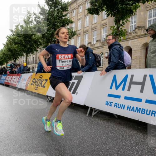 14.06.2026 - REWE Women's Run Michael Strokosch http://msf.ph/oto/9782888 14.06.2026 09:44:12 Laufen 11296, 7 meine-sportfotos.de
