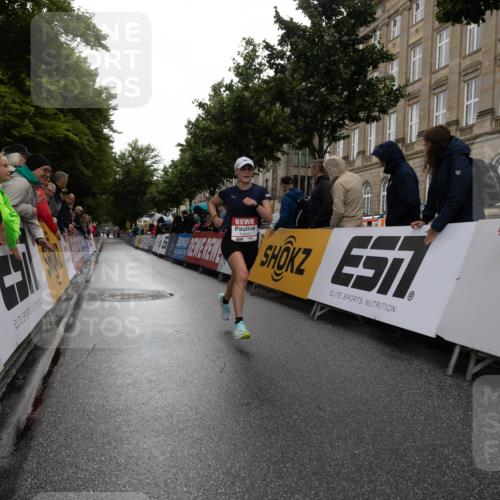 14.06.2026 - REWE Women's Run Michael Strokosch http://msf.ph/oto/9782894 14.06.2026 09:44:18 Laufen  meine-sportfotos.de