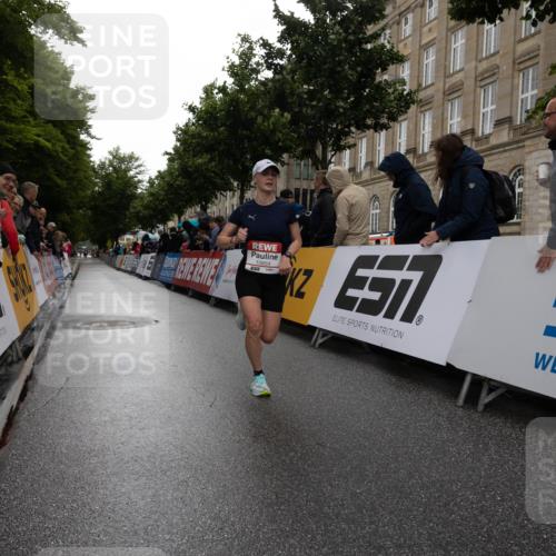 14.06.2026 - REWE Women's Run Michael Strokosch http://msf.ph/oto/9782900 14.06.2026 09:44:18 Laufen 51 meine-sportfotos.de