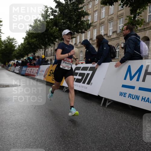 14.06.2026 - REWE Women's Run Michael Strokosch http://msf.ph/oto/9782909 14.06.2026 09:44:18 Laufen 10859, 7 meine-sportfotos.de