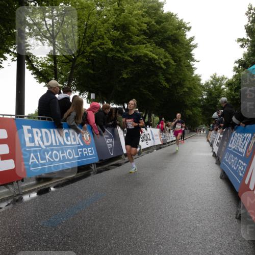 14.06.2026 - REWE Women's Run Michael Strokosch http://msf.ph/oto/9782925 14.06.2026 09:44:34 Laufen 447 meine-sportfotos.de