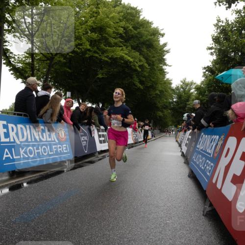 14.06.2026 - REWE Women's Run Michael Strokosch http://msf.ph/oto/9782948 14.06.2026 09:44:36 Laufen 10245 meine-sportfotos.de