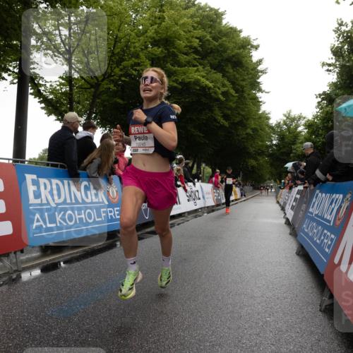 14.06.2026 - REWE Women's Run Michael Strokosch http://msf.ph/oto/9782969 14.06.2026 09:44:36 Laufen 10245 meine-sportfotos.de