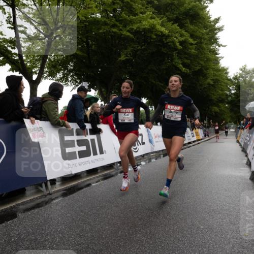 14.06.2026 - REWE Women's Run Michael Strokosch http://msf.ph/oto/9782998 14.06.2026 09:44:46 Laufen 10480, 11418 meine-sportfotos.de