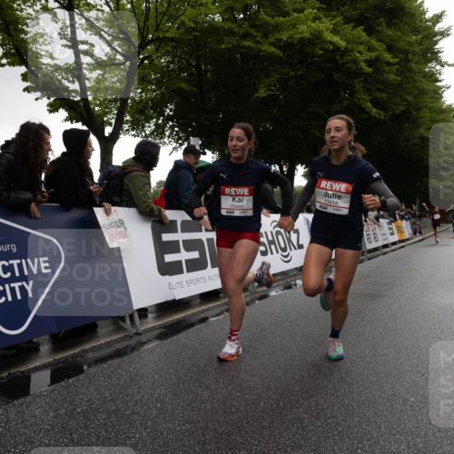 14.06.2026 - REWE Women's Run Michael Strokosch http://msf.ph/oto/9783006 14.06.2026 09:44:46 Laufen 10480, 11418 meine-sportfotos.de