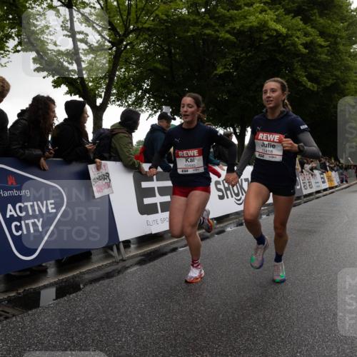14.06.2026 - REWE Women's Run Michael Strokosch http://msf.ph/oto/9783008 14.06.2026 09:44:46 Laufen 10480, 11418 meine-sportfotos.de