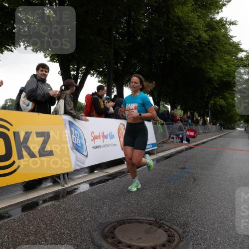 14.06.2026 - REWE Women's Run Michael Strokosch http://msf.ph/oto/9783042 14.06.2026 09:45:19 Laufen 5 meine-sportfotos.de