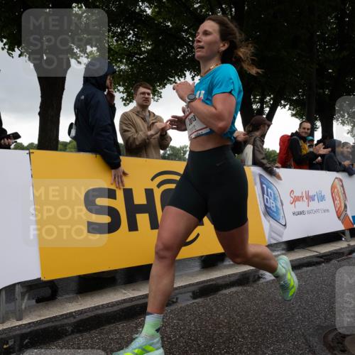 14.06.2026 - REWE Women's Run Michael Strokosch http://msf.ph/oto/9783066 14.06.2026 09:45:20 Laufen 1002, 10, 5 meine-sportfotos.de