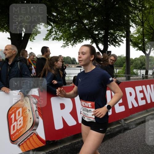 14.06.2026 - REWE Women's Run Michael Strokosch http://msf.ph/oto/9783074 14.06.2026 09:47:26 Laufen 5, 10, 18, 10, 08, 17, 56, 80, 2752, 2552, 2352, 7645, 10601 meine-sportfotos.de