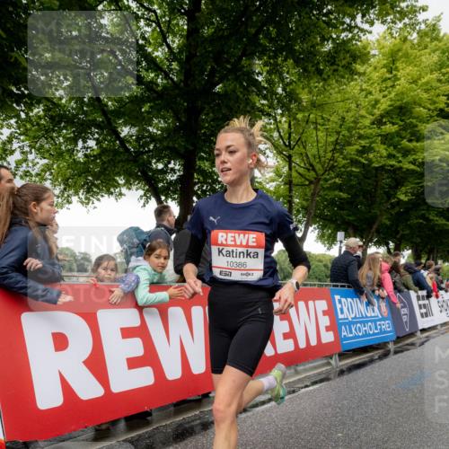 14.06.2026 - REWE Women's Run Michael Strokosch http://msf.ph/oto/9783106 14.06.2026 09:47:32 Laufen 10386 meine-sportfotos.de