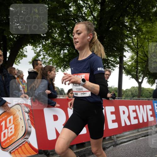 14.06.2026 - REWE Women's Run Michael Strokosch http://msf.ph/oto/9783112 14.06.2026 09:47:32 Laufen 7645, 10, 18, 10, 08, 17, 56, 80, 72752, 2352, 97, 1952, 10386 meine-sportfotos.de