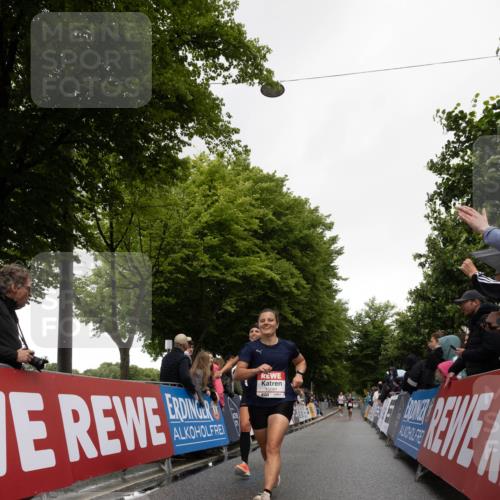 14.06.2026 - REWE Women's Run Michael Strokosch http://msf.ph/oto/9783160 14.06.2026 09:47:43 Laufen 10081 meine-sportfotos.de