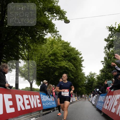 14.06.2026 - REWE Women's Run Michael Strokosch http://msf.ph/oto/9783163 14.06.2026 09:47:43 Laufen 10081 meine-sportfotos.de