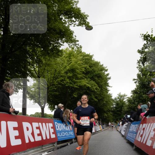 14.06.2026 - REWE Women's Run Michael Strokosch http://msf.ph/oto/9783166 14.06.2026 09:47:43 Laufen 10081 meine-sportfotos.de