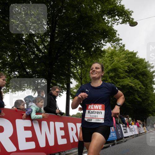 14.06.2026 - REWE Women's Run Michael Strokosch http://msf.ph/oto/9783190 14.06.2026 09:47:44 Laufen 10081 meine-sportfotos.de