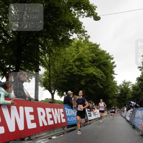 14.06.2026 - REWE Women's Run Michael Strokosch http://msf.ph/oto/9783214 14.06.2026 09:47:50 Laufen  meine-sportfotos.de