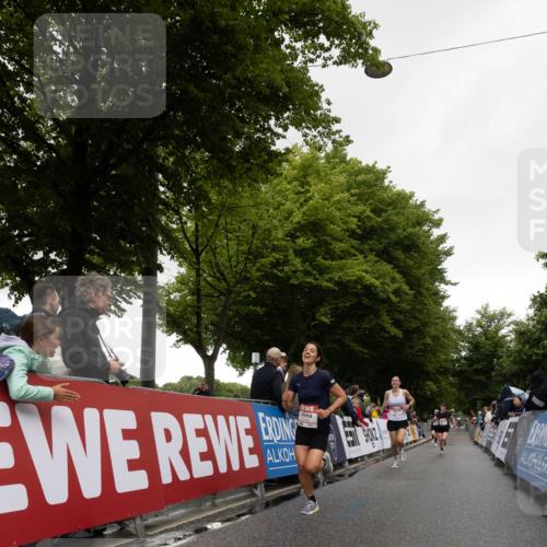 14.06.2026 - REWE Women's Run Michael Strokosch http://msf.ph/oto/9783216 14.06.2026 09:47:50 Laufen  meine-sportfotos.de