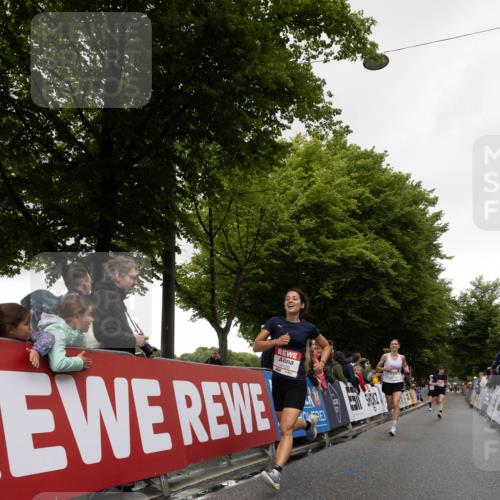 14.06.2026 - REWE Women's Run Michael Strokosch http://msf.ph/oto/9783225 14.06.2026 09:47:50 Laufen  meine-sportfotos.de